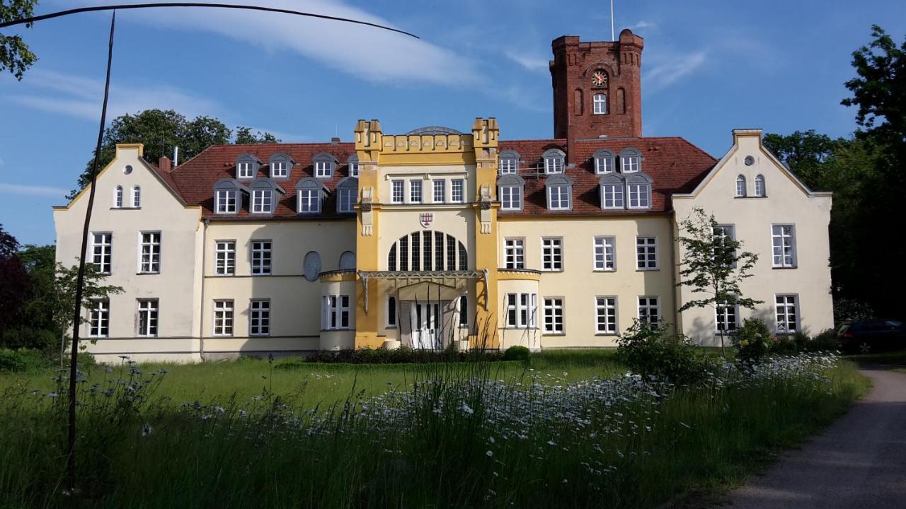 Schloss Lelkendorf, Fewo Gross Gievitz Екстериор снимка